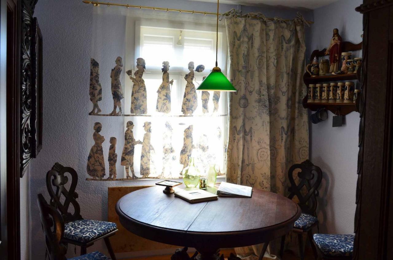 Villa Merzbach - Wohnen Wie Im Museum Mit Komfort Untermerzbach Exteriör bild